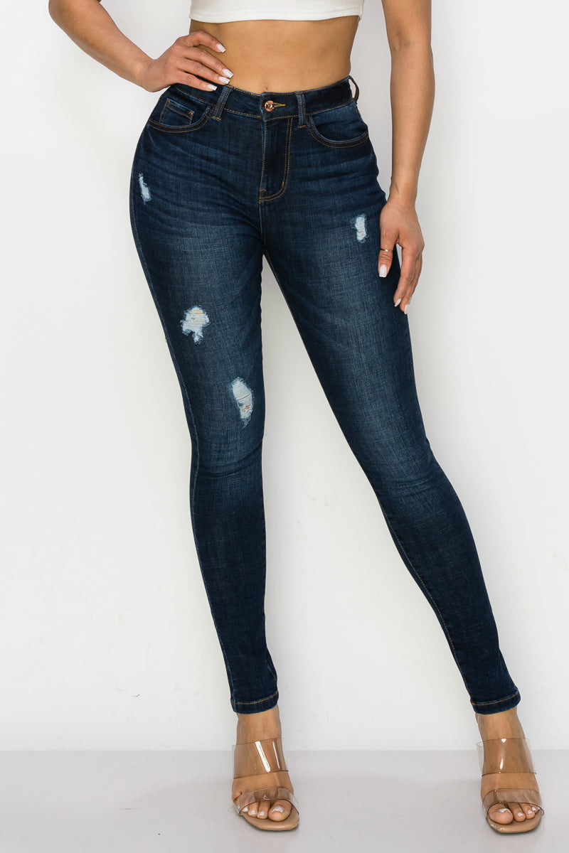 Scarlet - High Rise Destructed Skinny