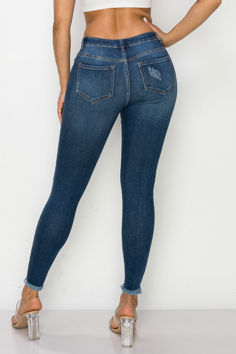 Nataly - High Rise Destructed Skinny