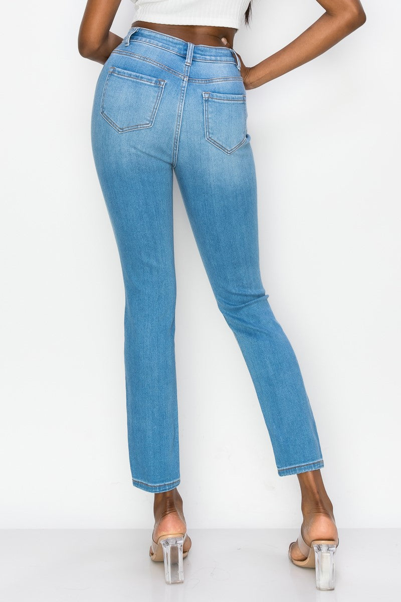 Naomi - High Rise Destructed Girlfriend Jeans